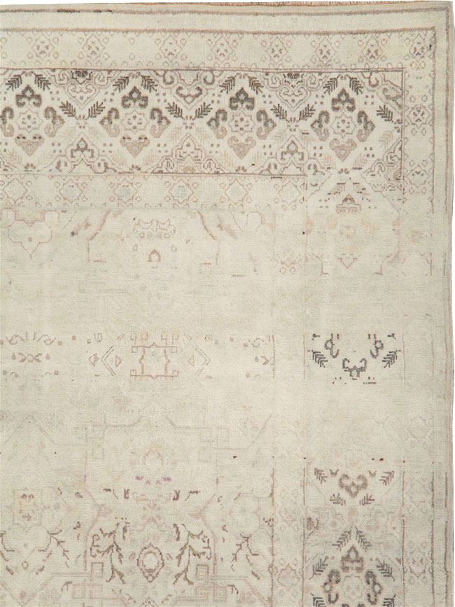 Vintage Persian Tabriz Wide Runner, No.19239 - Galerie Shabab