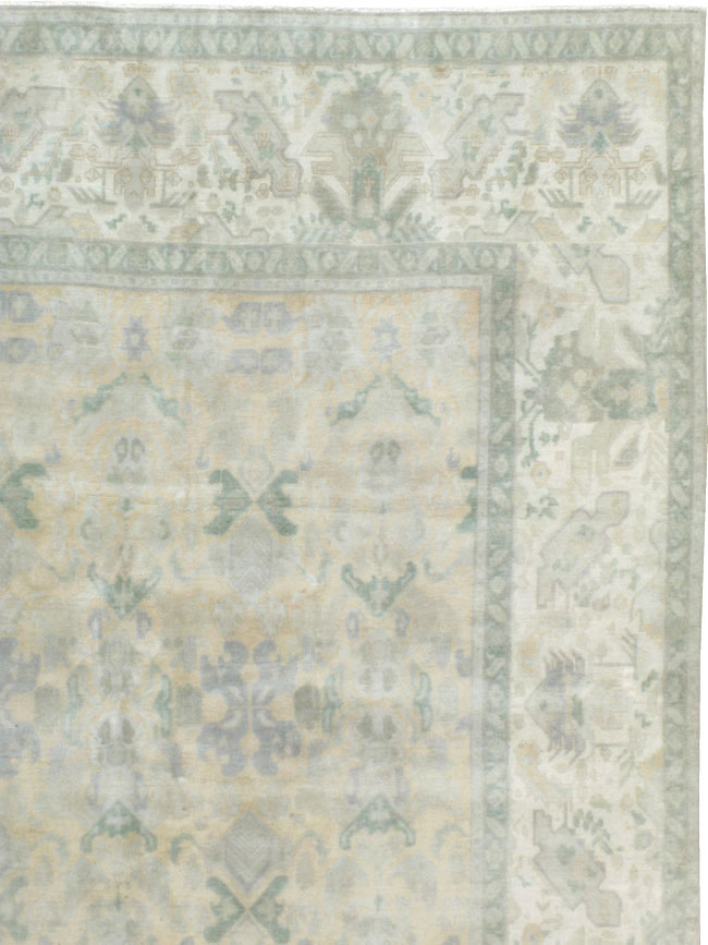 Antique Persian Tabriz Carpet, No.19245 - Galerie Shabab