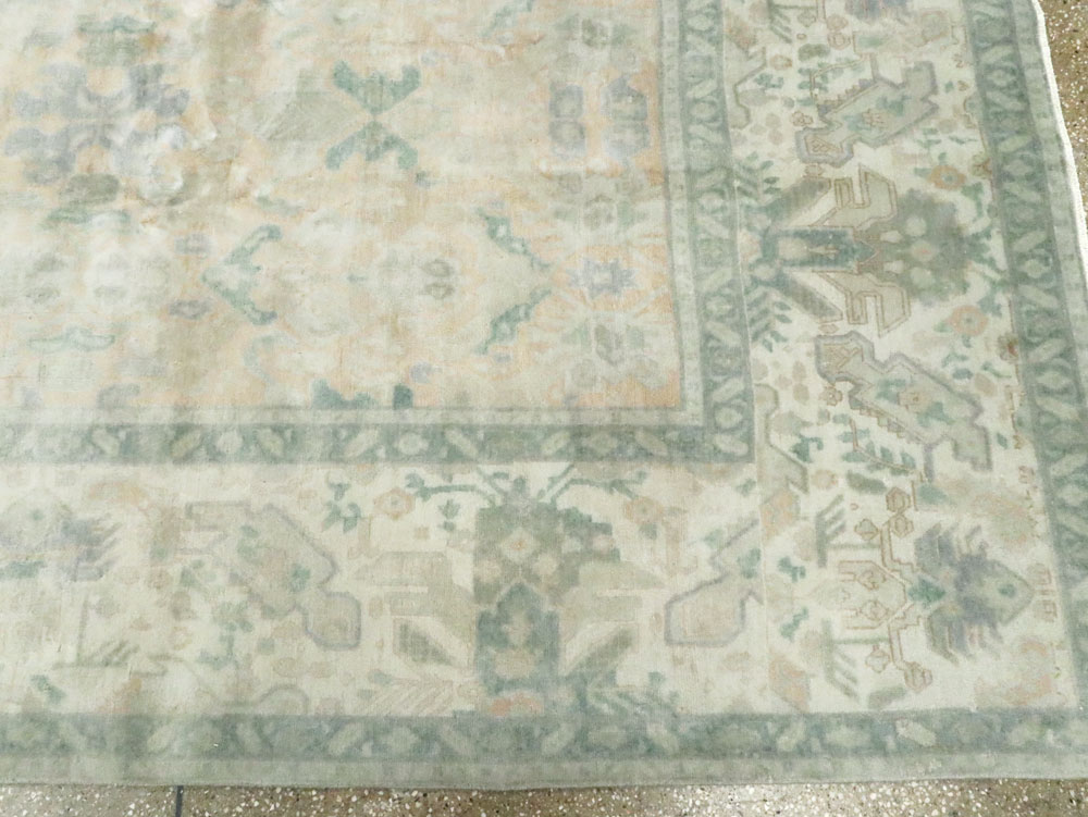 Antique Persian Tabriz Carpet, No.19245 - Galerie Shabab