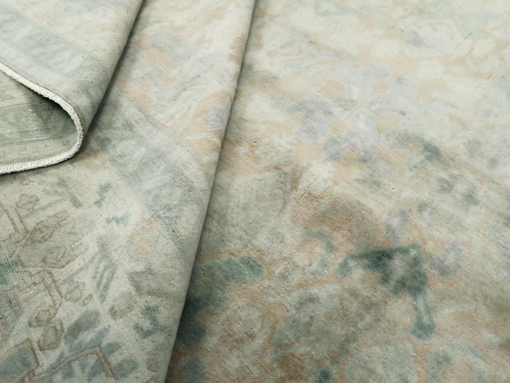 Antique Persian Tabriz Carpet, No.19245 - Galerie Shabab