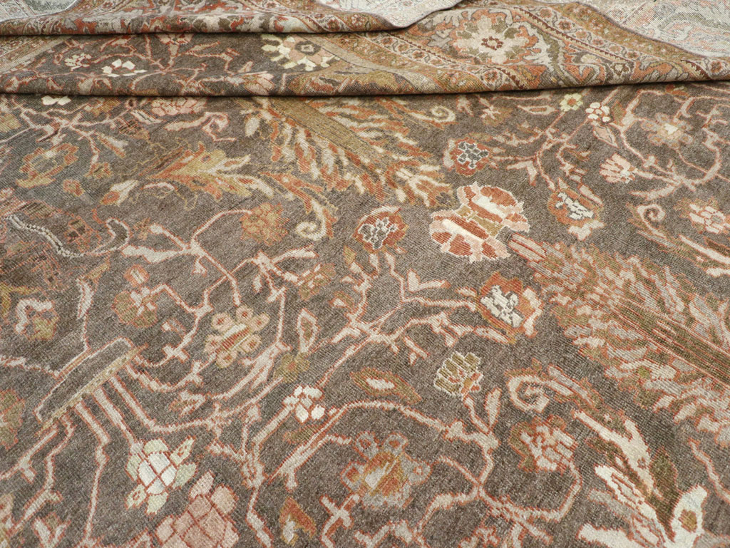 Antique Persian Mahal Carpet, No.19261 - Galerie Shabab