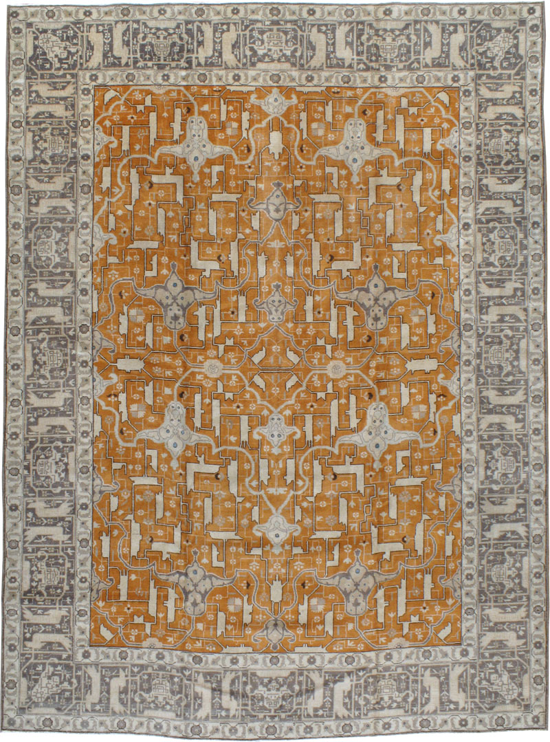 Antique Persian Tabriz Carpet, No.19282 - Galerie Shabab