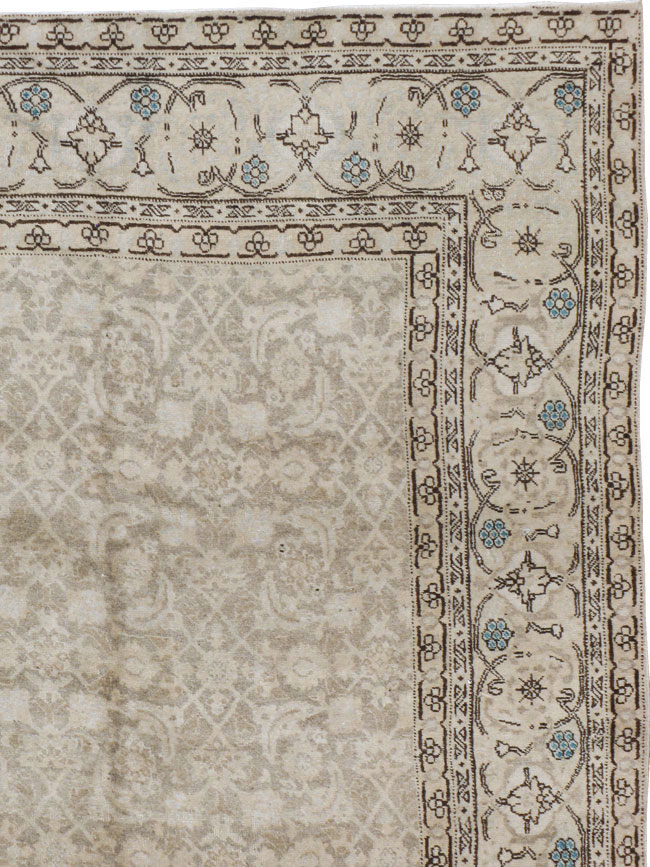 Antique Persian Tabriz Carpet, No.19283 - Galerie Shabab
