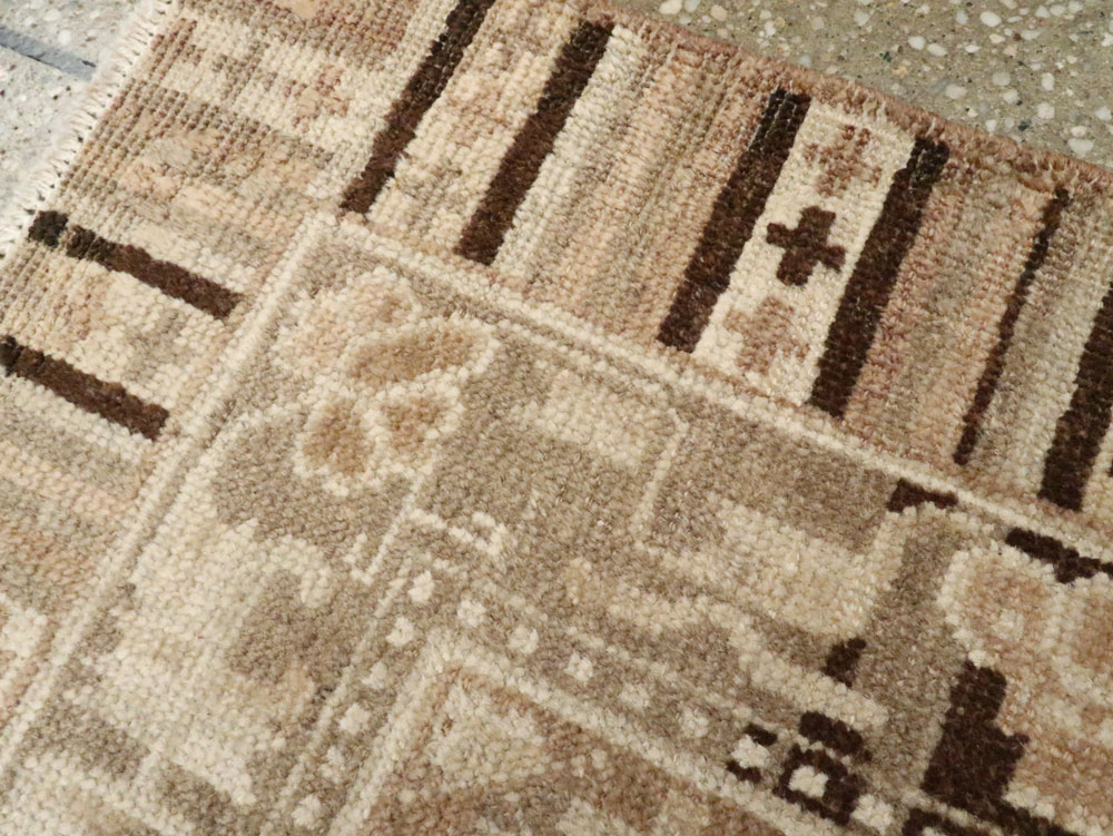 Antique East Turkestan Khotan Rug, No.19294 - Galerie Shabab