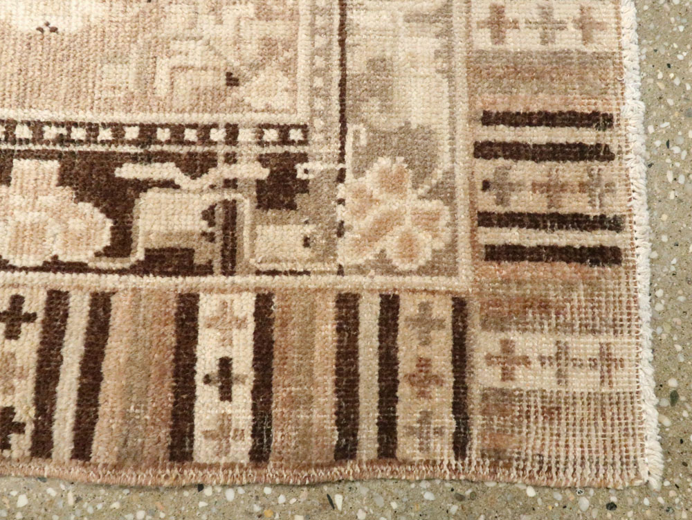 Antique East Turkestan Khotan Rug, No.19294 - Galerie Shabab