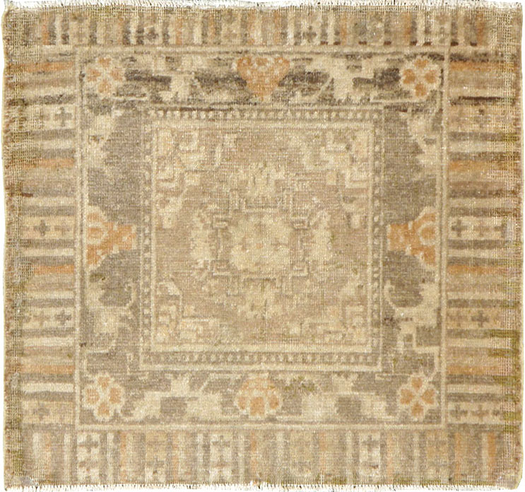 Antique East Turkestan Khotan Rug, No.19295 - Galerie Shabab