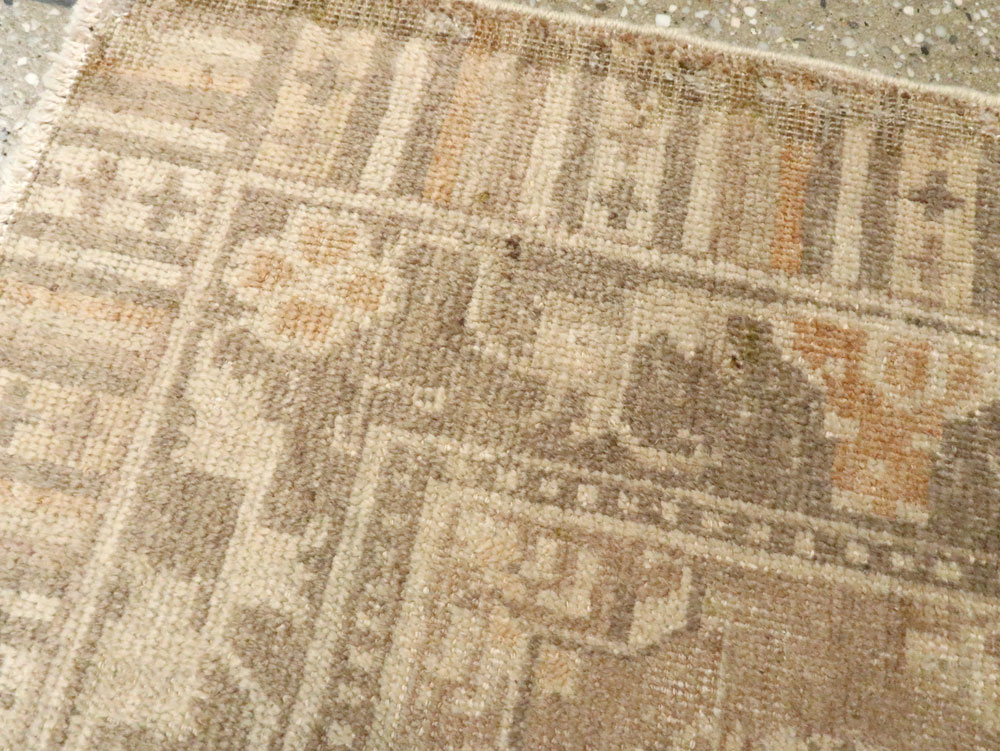 Antique East Turkestan Khotan Rug, No.19295 - Galerie Shabab