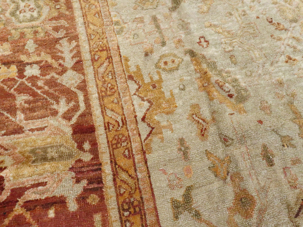 Antique Turkish Oushak Carpet, No.19942 - Galerie Shabab