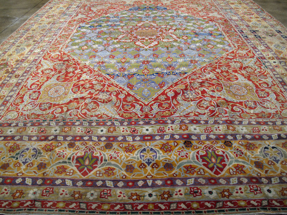 Antique Persian Tabriz Carpet, No.19943 - Galerie Shabab