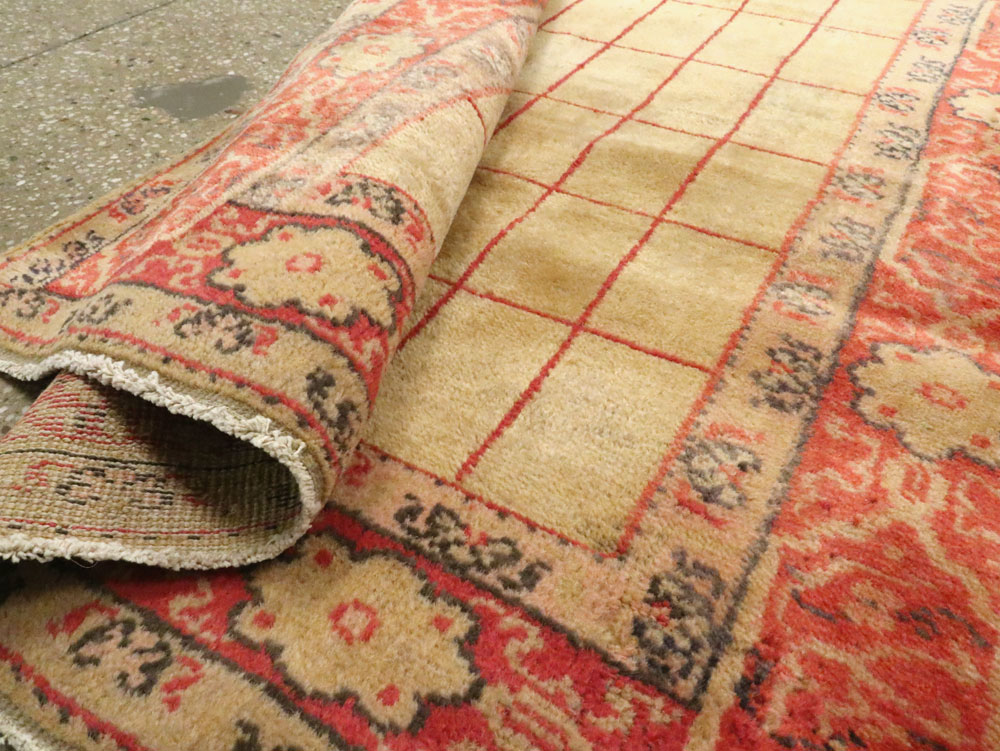 Antique Turkish Borlou Oushak Runner, No.19945 - Galerie Shabab