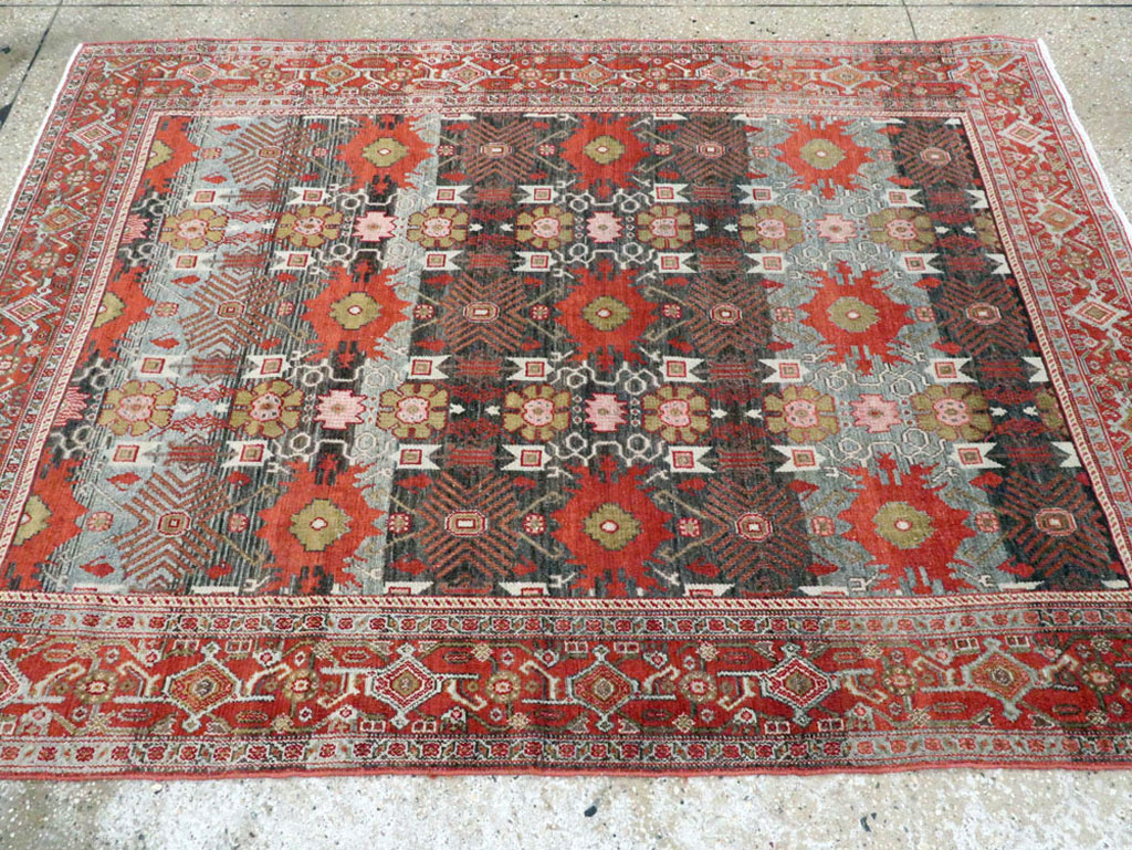 Antique Persian Senneh Rug, No.19946 - Galerie Shabab