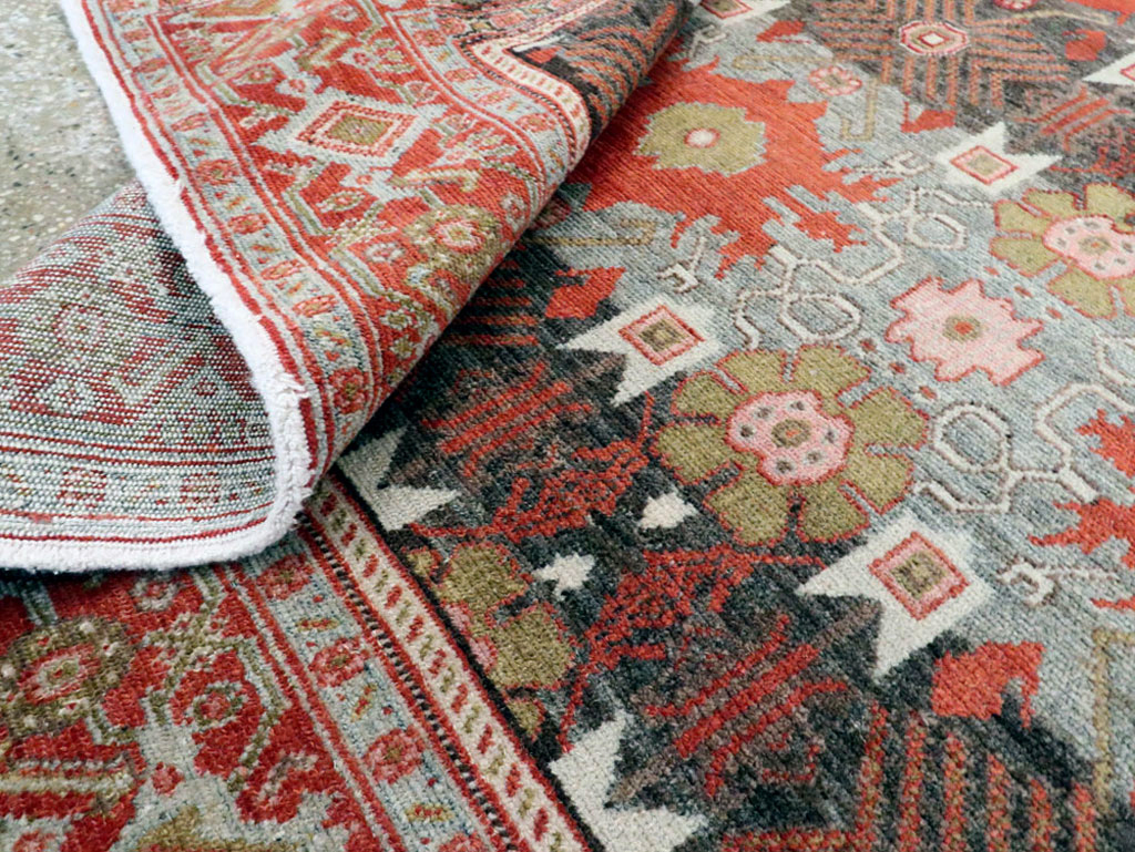 Antique Persian Senneh Rug, No.19946 - Galerie Shabab