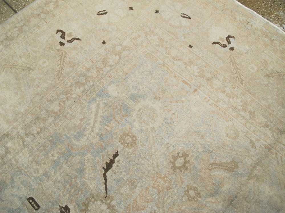 Antique Persian Tabriz Carpet, No.19980 - Galerie Shabab