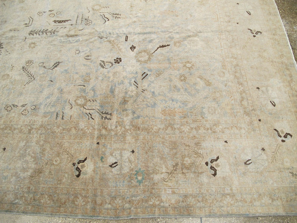Antique Persian Tabriz Carpet, No.19980 - Galerie Shabab