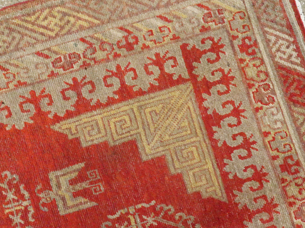 Vintage East Turkestan Khotan Carpet, No.19985 - Galerie Shabab