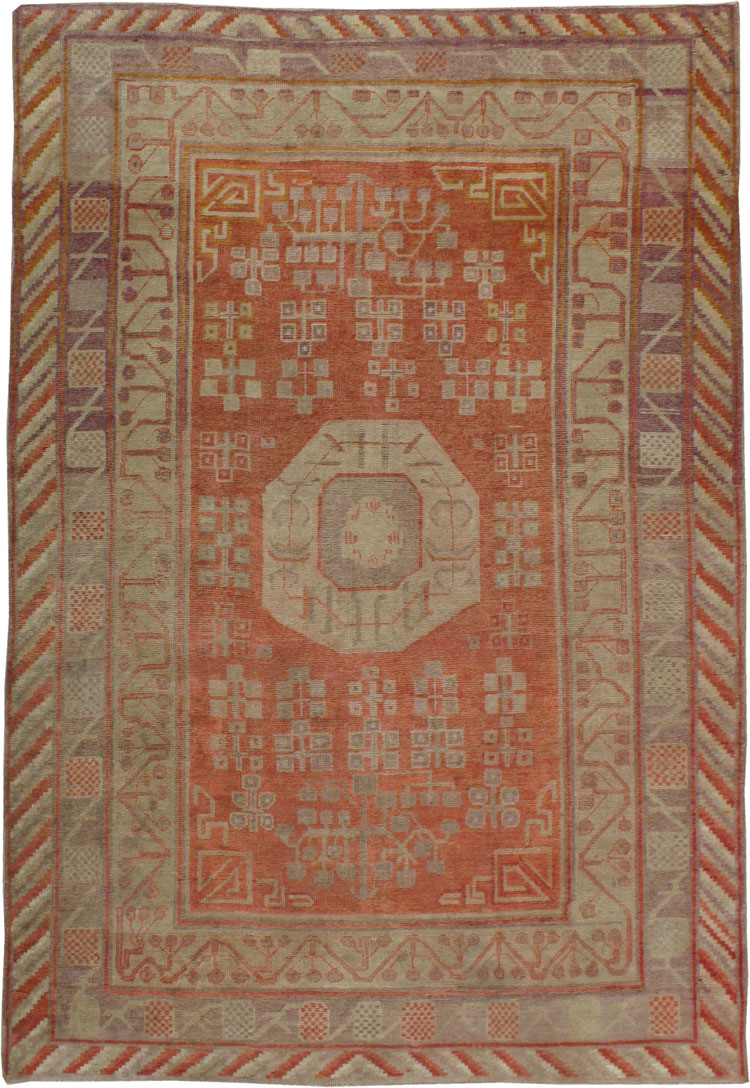 Antique Khotan Carpet, No.19988 - Galerie Shabab