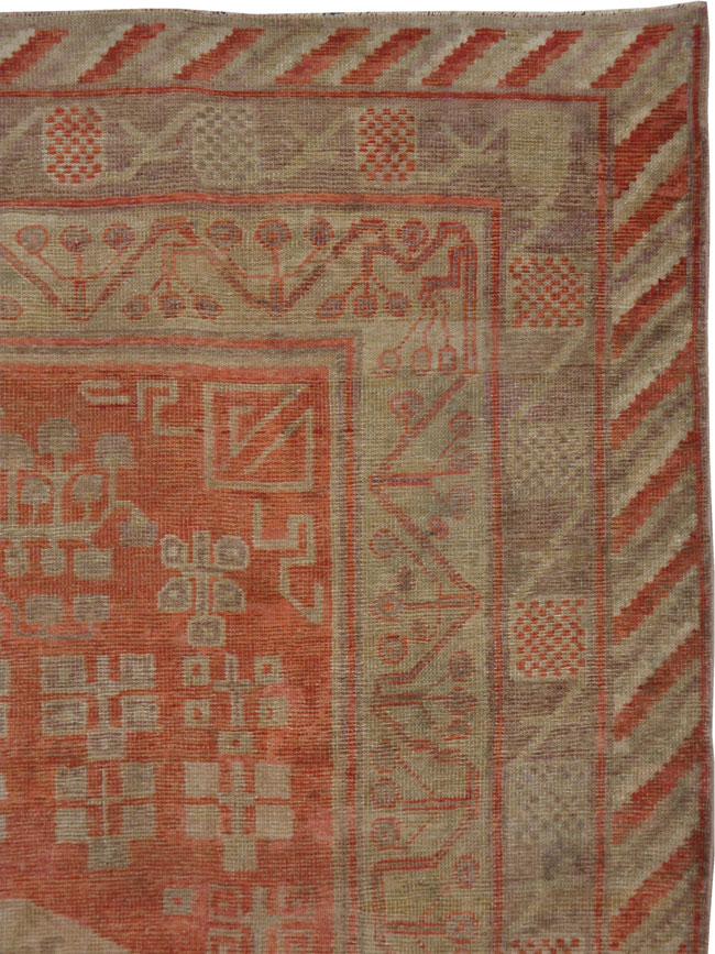 Antique Khotan Carpet, No.19988 - Galerie Shabab