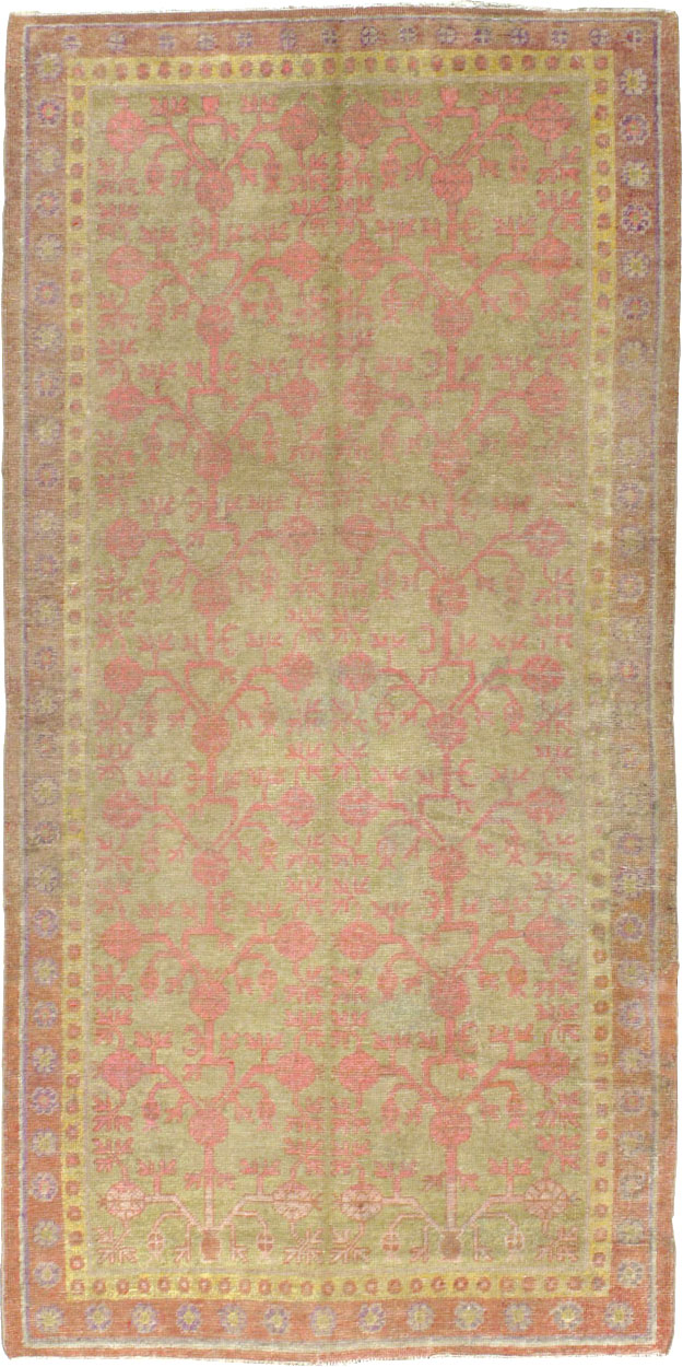 Vintage East Turkestan Khotan Rug, No.19990 - Galerie Shabab