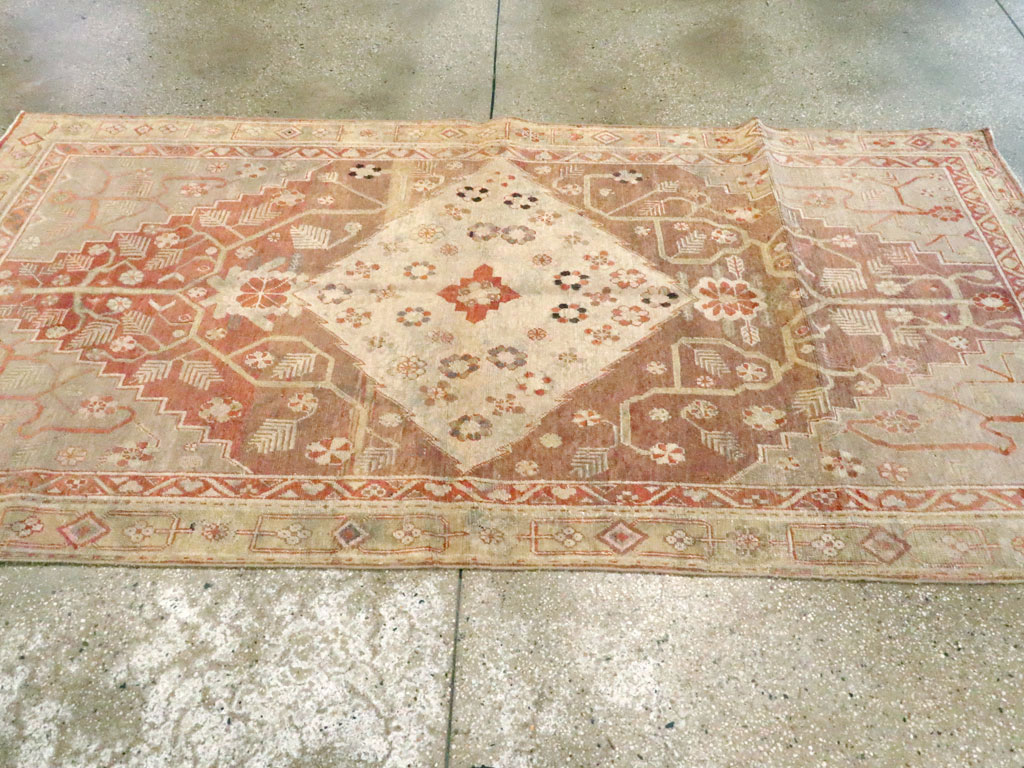 Antique East Turkestan Khotan Rug, No.19991 - Galerie Shabab