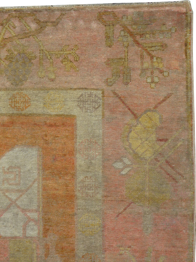 Antique Khotan Rug, No.19992 - Galerie Shabab