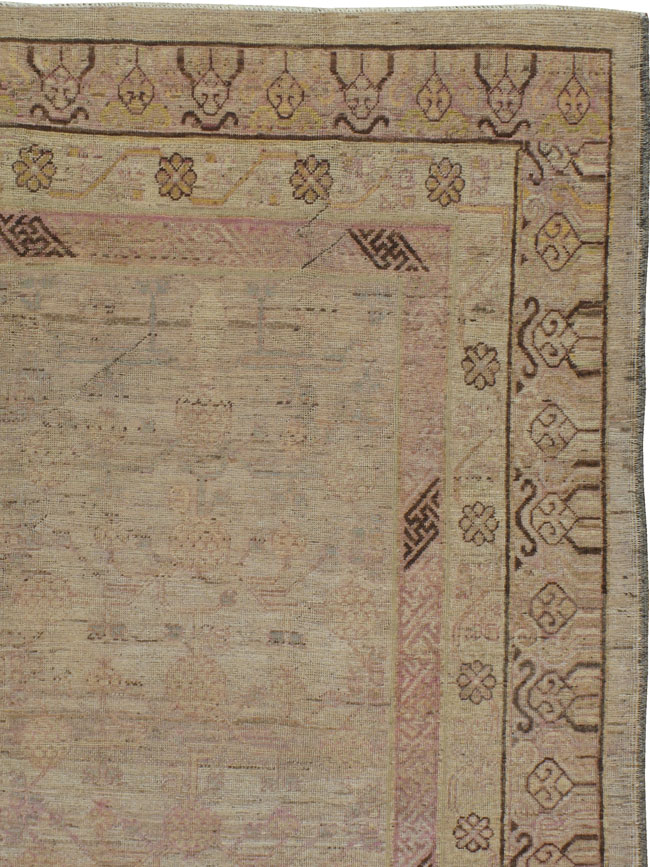 Vintage Khotan Carpet, No.19995 - Galerie Shabab