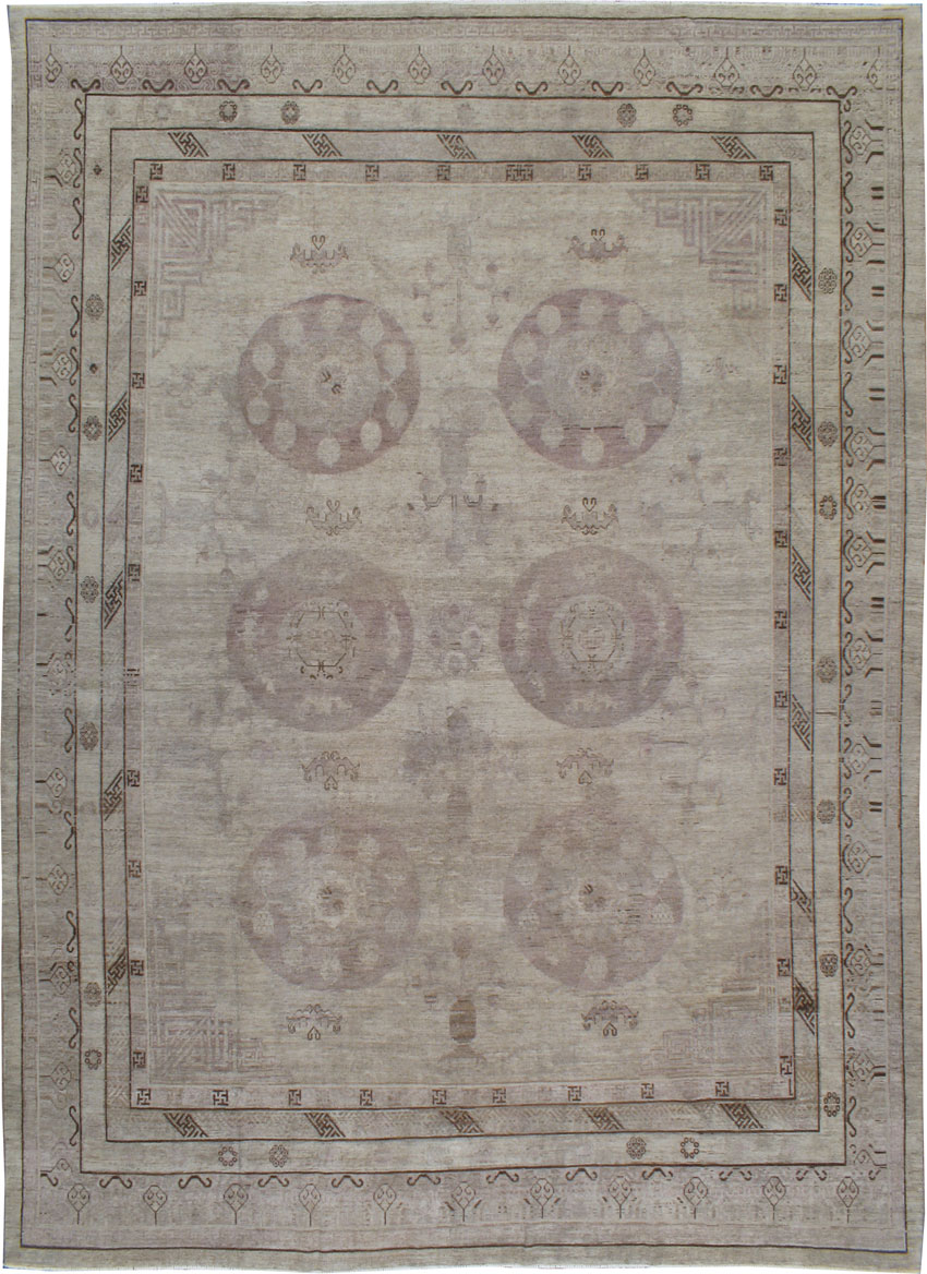 Vintage Khotan Carpet, No.19998 - Galerie Shabab