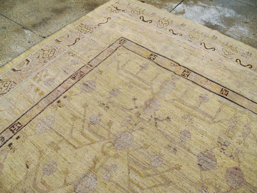 Modern East Turkestan Khotan Carpet, No.20001 - Galerie Shabab