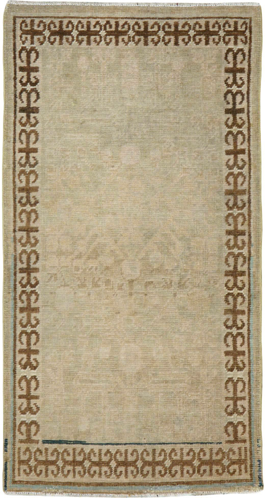 Vintage East Turkestan Khotan Rug, No.20006 - Galerie Shabab