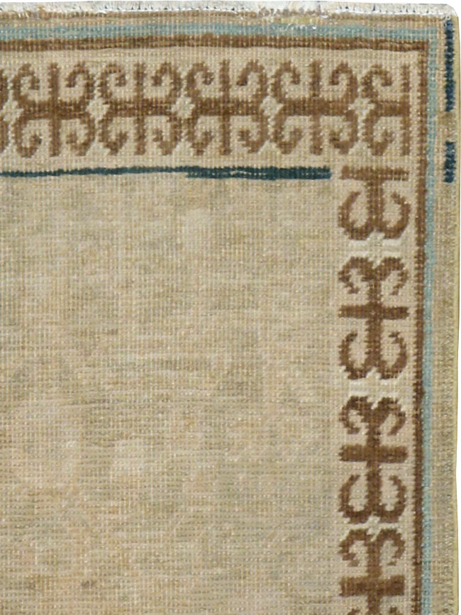 Vintage East Turkestan Khotan Rug, No.20006 - Galerie Shabab