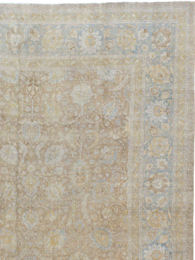 Antique Persian Tabriz Oversize Carpet, No.20010 - Galerie Shabab