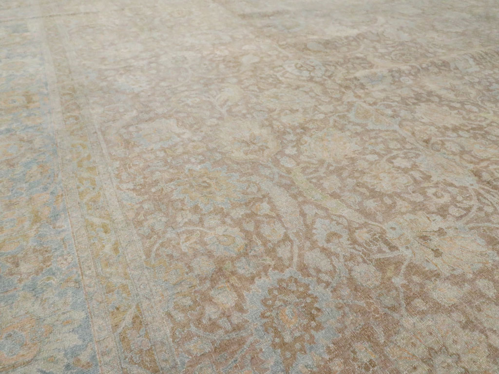 Antique Persian Tabriz Oversize Carpet, No.20010 - Galerie Shabab
