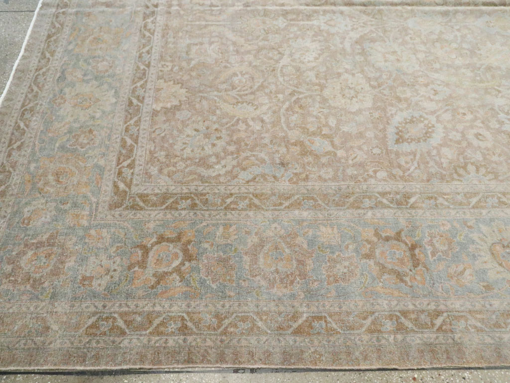 Antique Persian Tabriz Oversize Carpet, No.20010 - Galerie Shabab