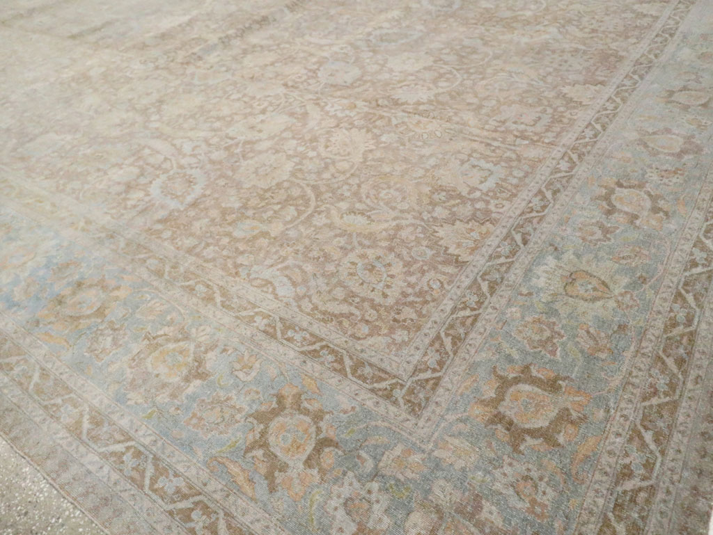 Antique Persian Tabriz Oversize Carpet, No.20010 - Galerie Shabab