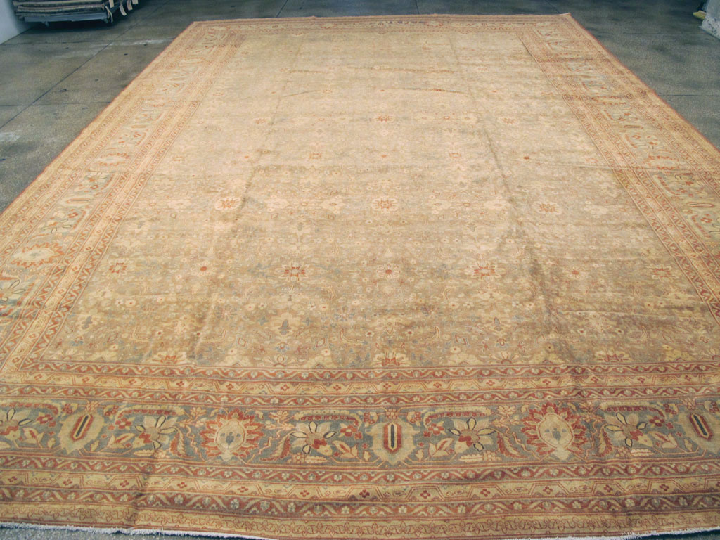 Antique Persian Tabriz Carpet, No.20012 - Galerie Shabab