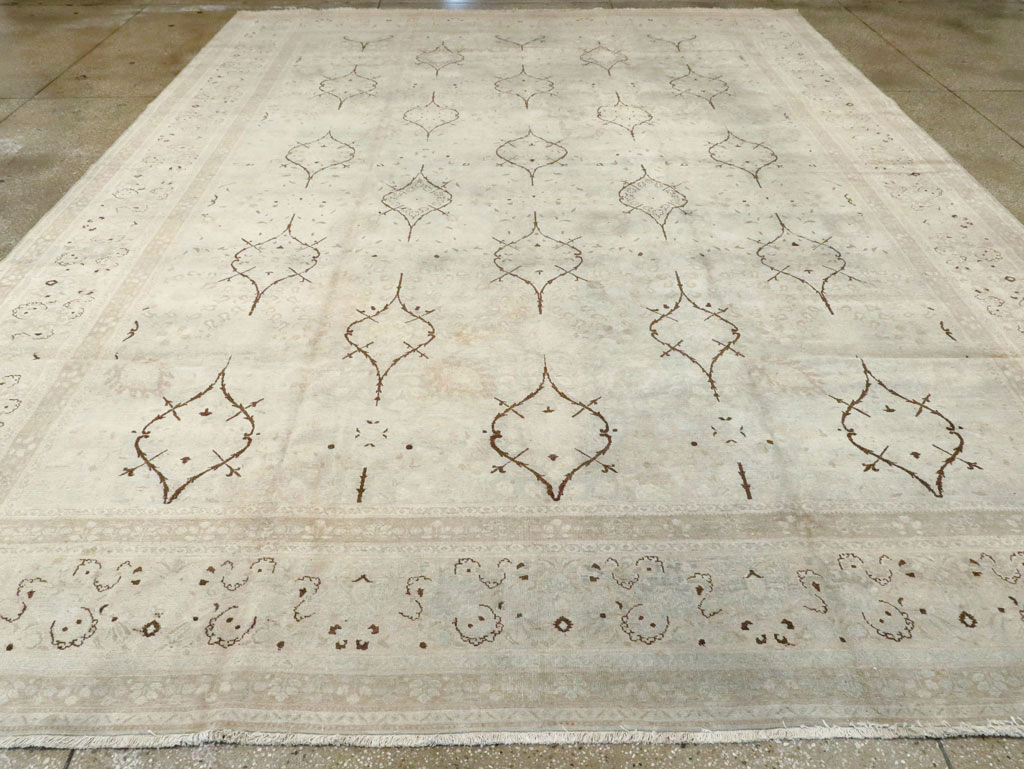 Antique Persian Tabriz Carpet, No.20014 - Galerie Shabab
