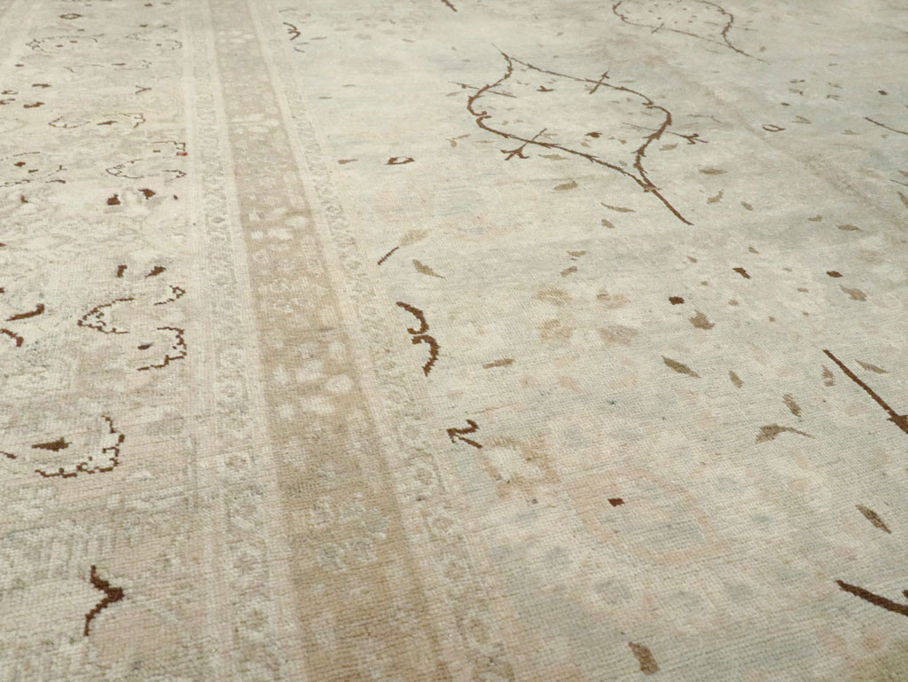 Antique Persian Tabriz Carpet, No.20014 - Galerie Shabab