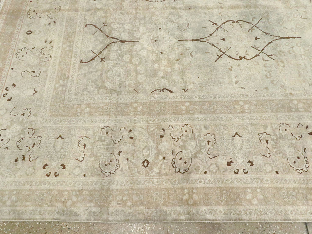 Antique Persian Tabriz Carpet, No.20014 - Galerie Shabab