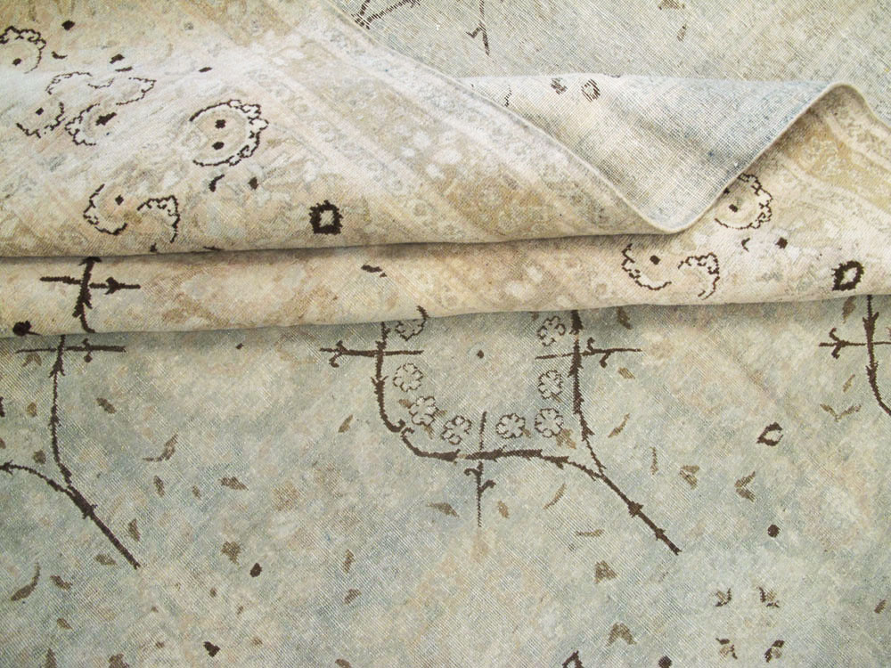 Antique Persian Tabriz Carpet, No.20014 - Galerie Shabab