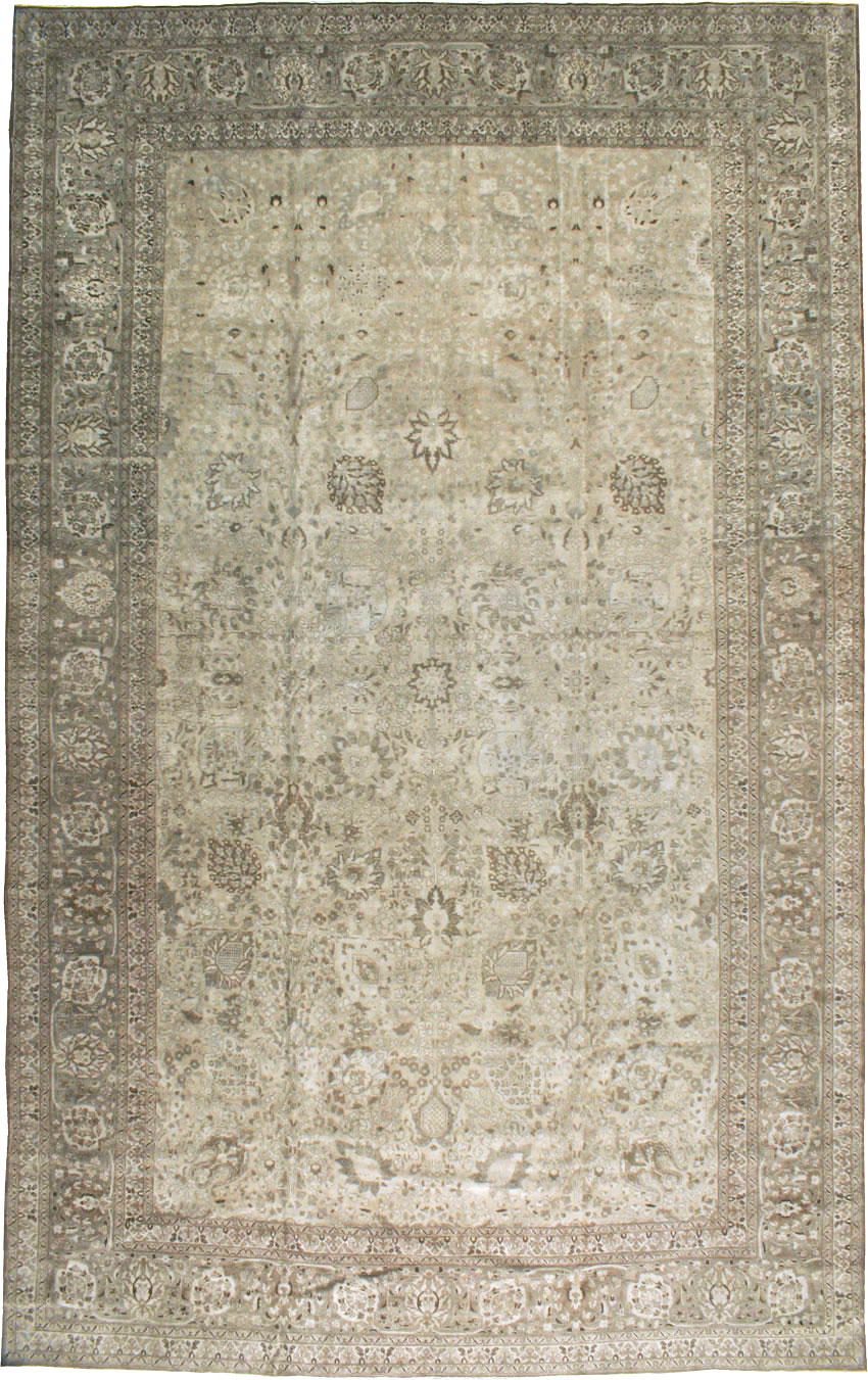 Antique Persian Tabriz Carpet, No.20018 - Galerie Shabab