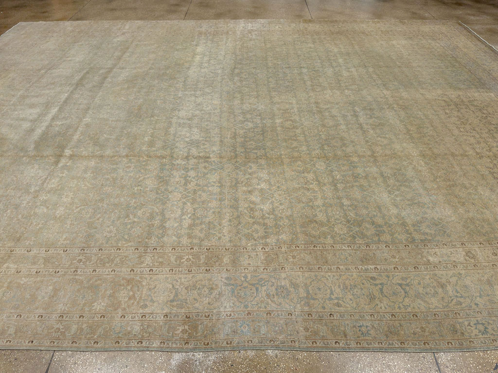 Antique Persian Tabriz Carpet, No.20023 - Galerie Shabab
