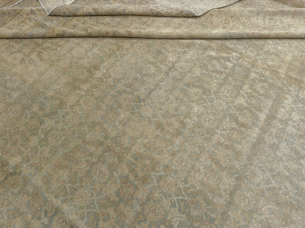 Antique Persian Tabriz Carpet, No.20023 - Galerie Shabab