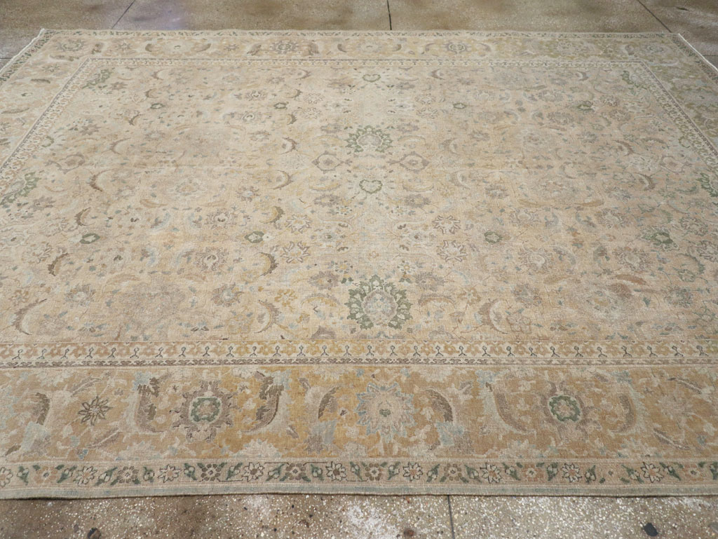 Vintage Persian Tabriz Room Size Carpet, No.20031 - Galerie Shabab