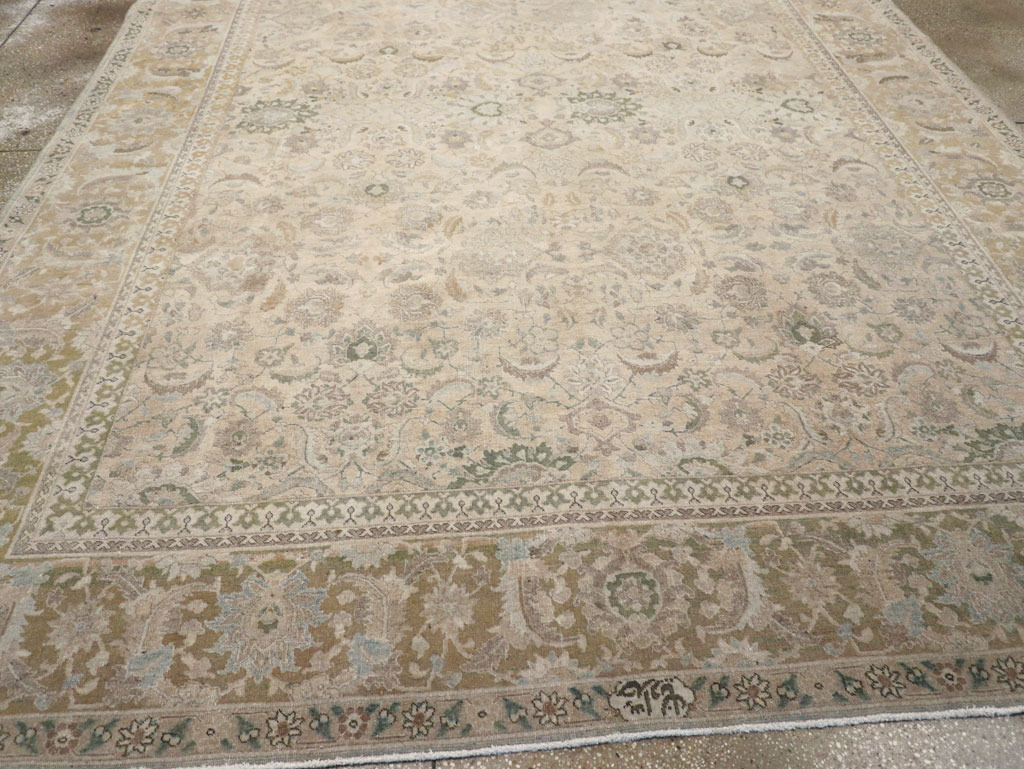 Vintage Persian Tabriz Room Size Carpet, No.20031 - Galerie Shabab