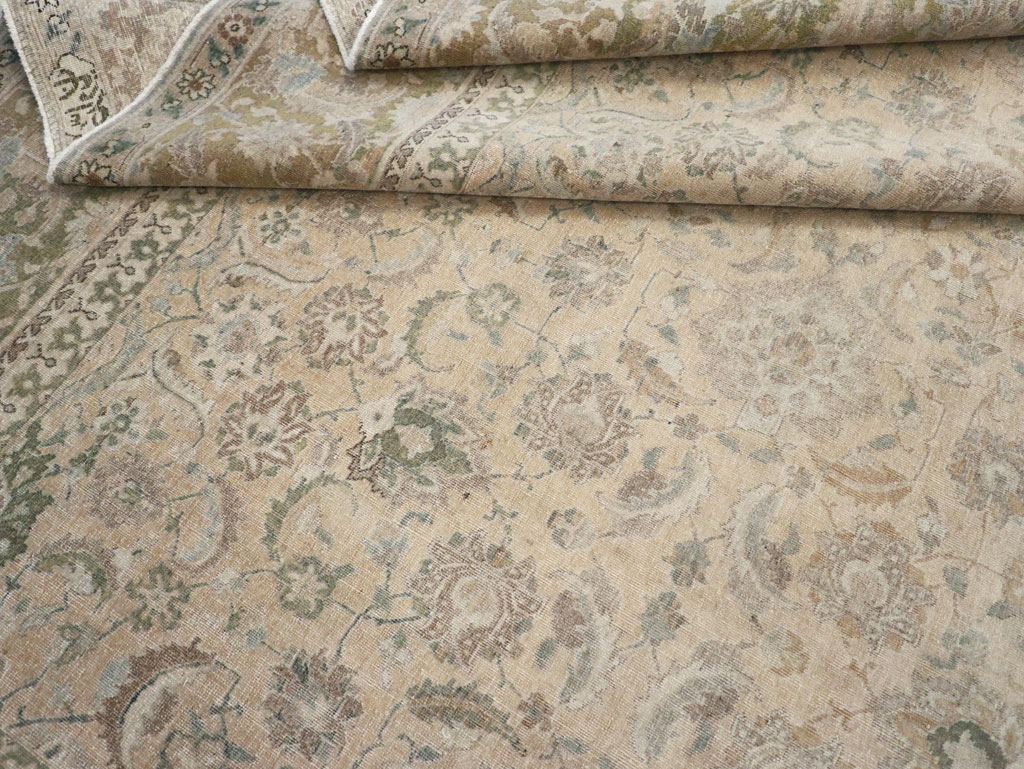 Vintage Persian Tabriz Room Size Carpet, No.20031 - Galerie Shabab