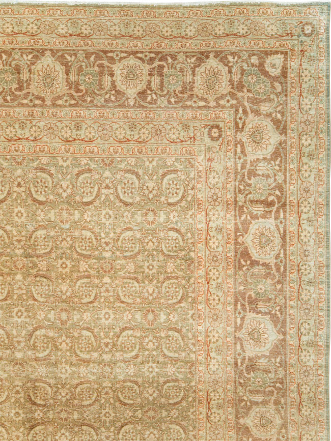 Antique Persian Lavar Kerman Carpet, No.20039 - Galerie Shabab