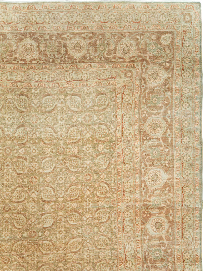 Antique Persian Lavar Kerman Carpet, No.20039 - Galerie Shabab
