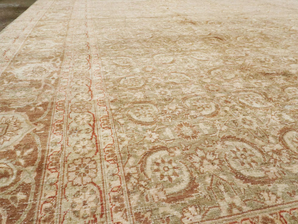 Antique Persian Lavar Kerman Carpet, No.20039 - Galerie Shabab