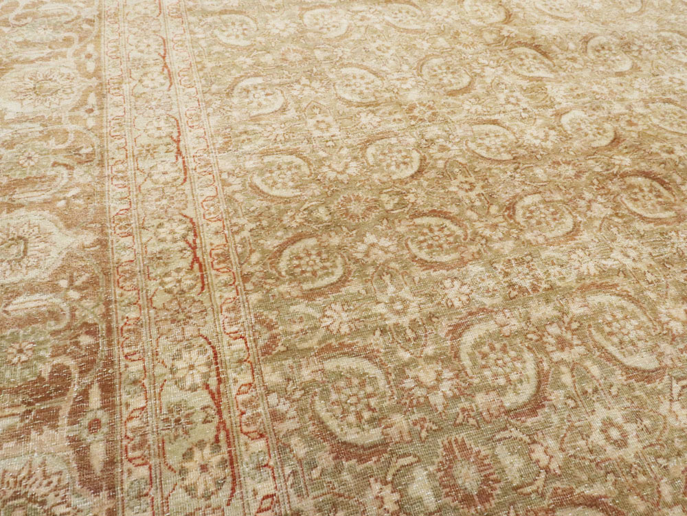 Antique Persian Lavar Kerman Carpet, No.20039 - Galerie Shabab