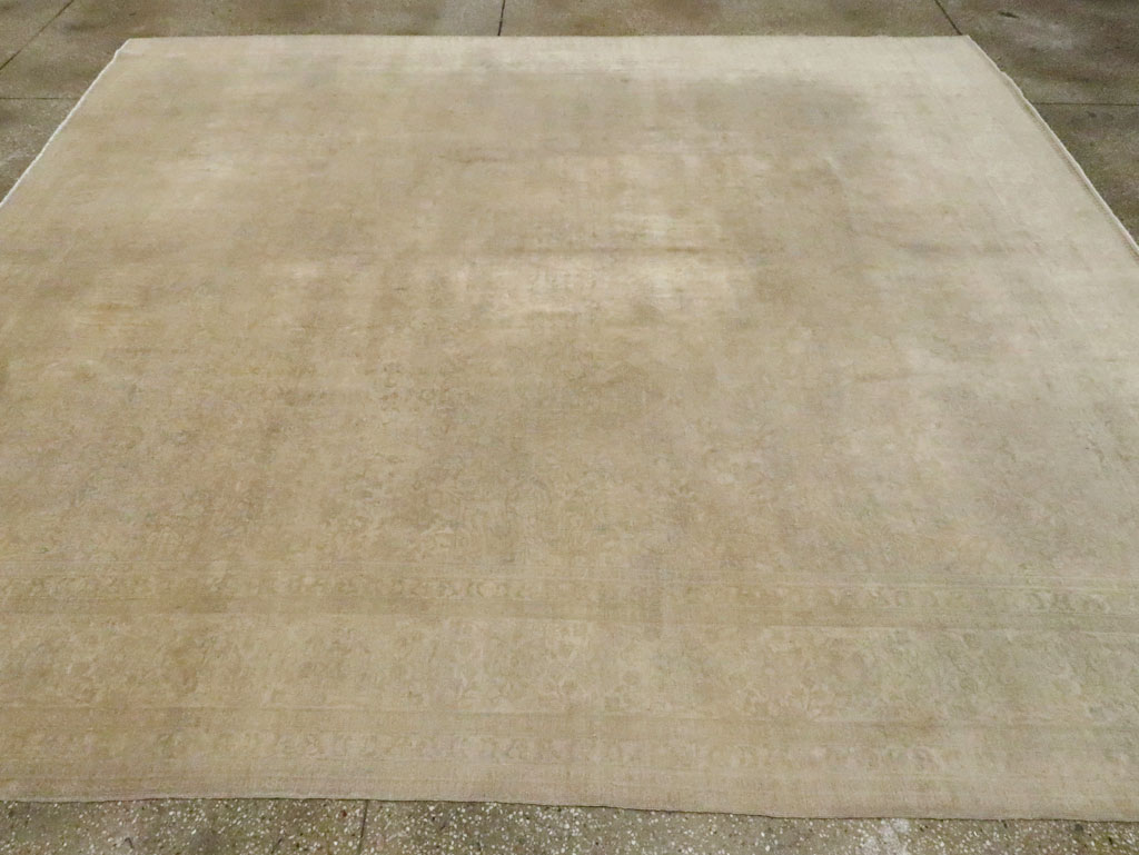 Antique Persian Tabriz Square Carpet, No.20044 - Galerie Shabab