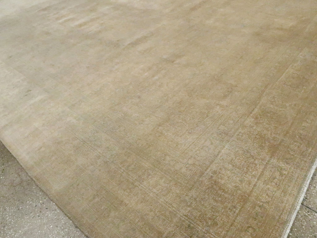 Antique Persian Tabriz Square Carpet, No.20044 - Galerie Shabab